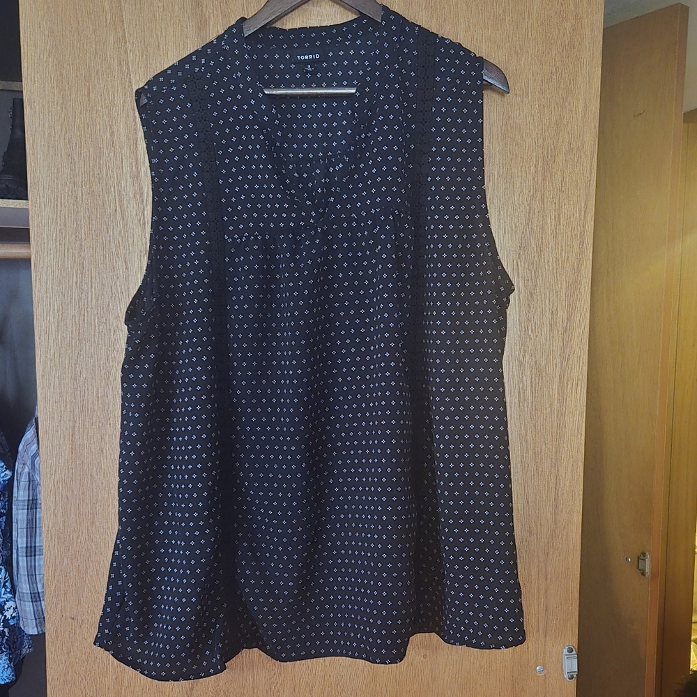 Torrid Black and White Patterned Blouse